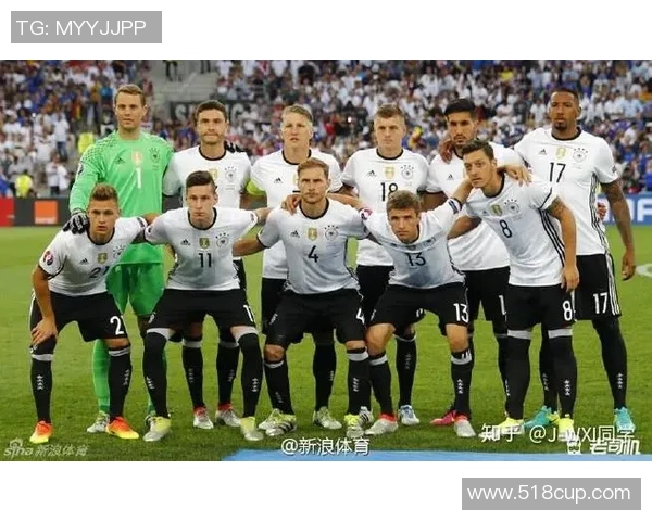 如何拍摄足球明星训练和比赛视频技巧全攻略，从拍摄角度到后期制作详解